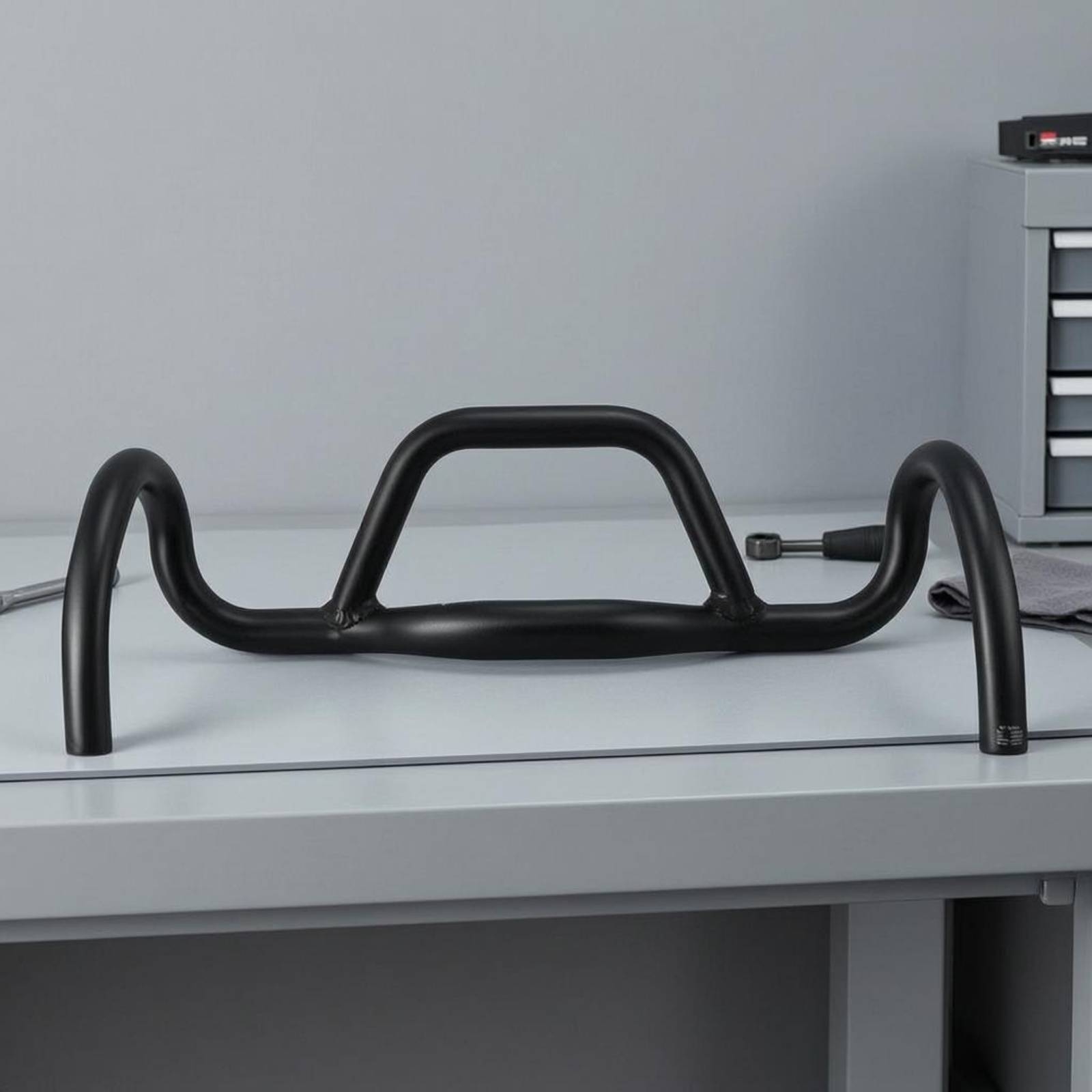 Cycling Gear Black - Manubrio in Alluminio Curvo 31,8 mm