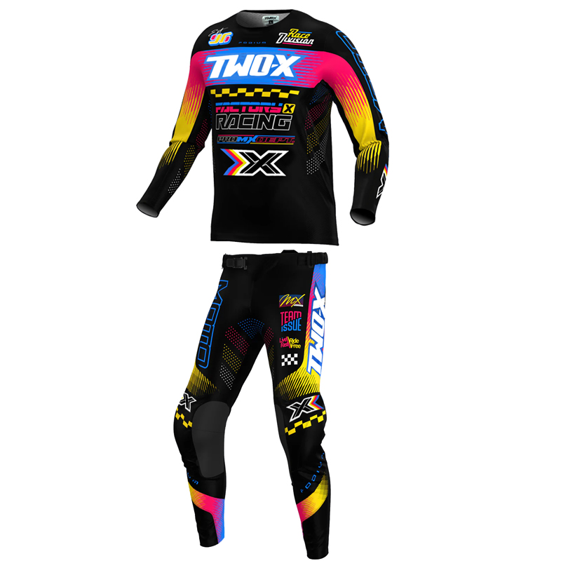 NUOVO Set di Abbigliamento da  - Cycling Gear Kit recensione e prezzo